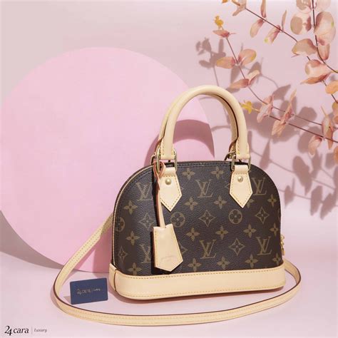 alma bb lv monogram|louis vuitton alma bb canvas.